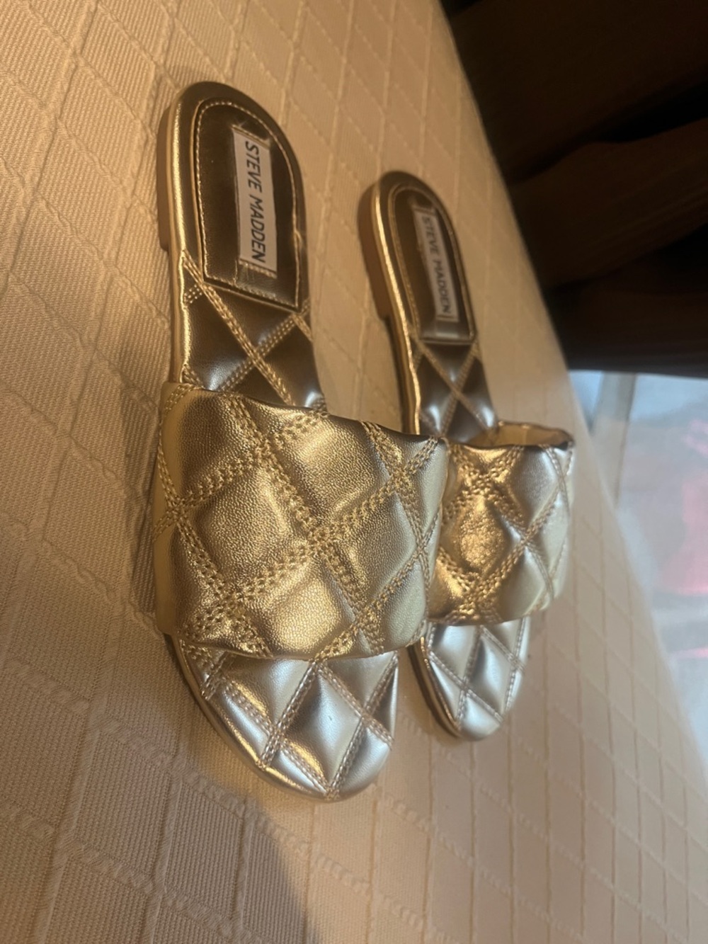 Steve Madden Quilted Metallic Slide Sandals in Gold - Picture 2 of 2